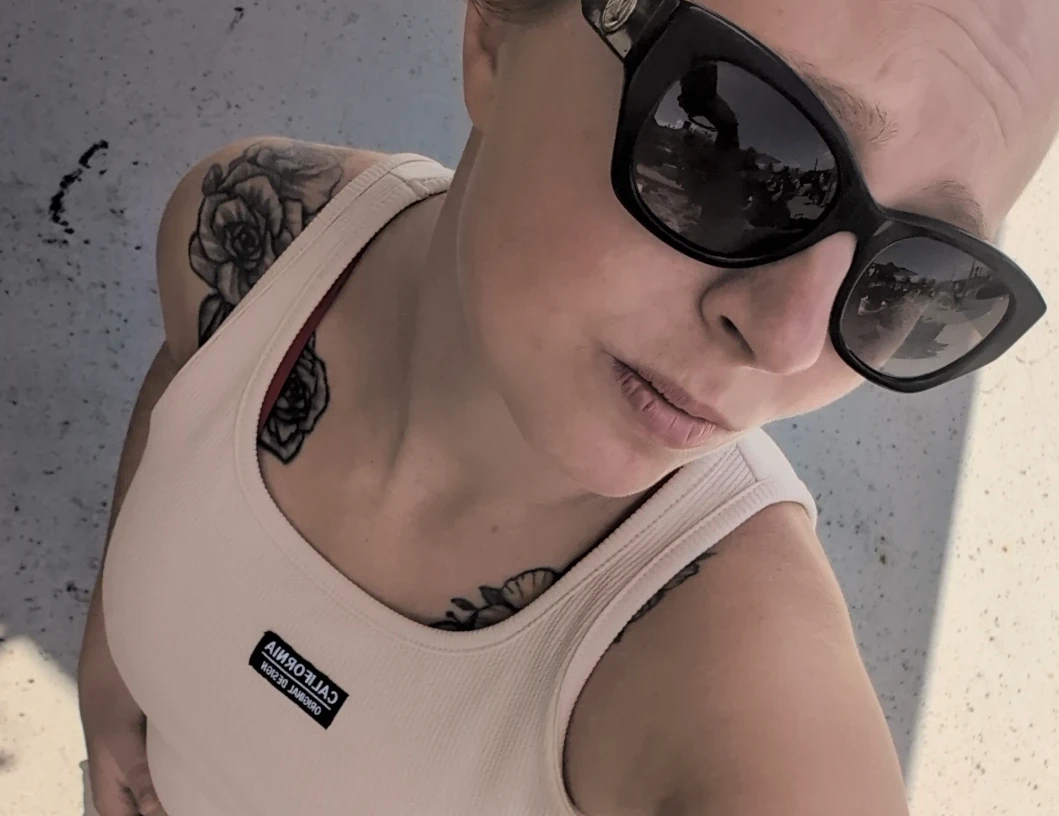 Thickqueen Fanvue profile